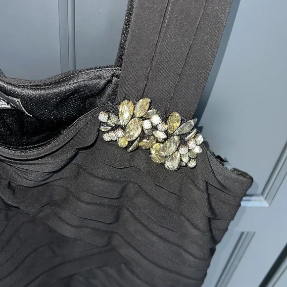 Xscape By Joanne Chen black ruffled ribbed dress - Picture 4 of 6